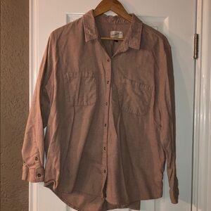 Universal Thread fall button down 🍁